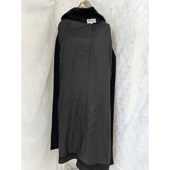 100% Wool Woman’s LONG Black MAXI Dress Coat Faux Fur Trim Albert Nipon USA Made - Picture 12 of 12